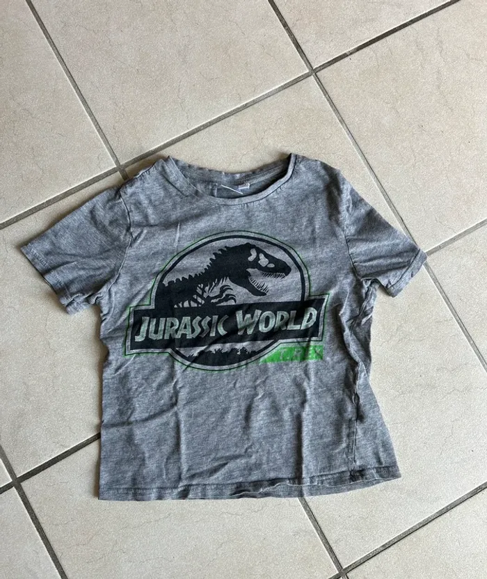 T-shirt enfant Jurassic World - photo numéro 2