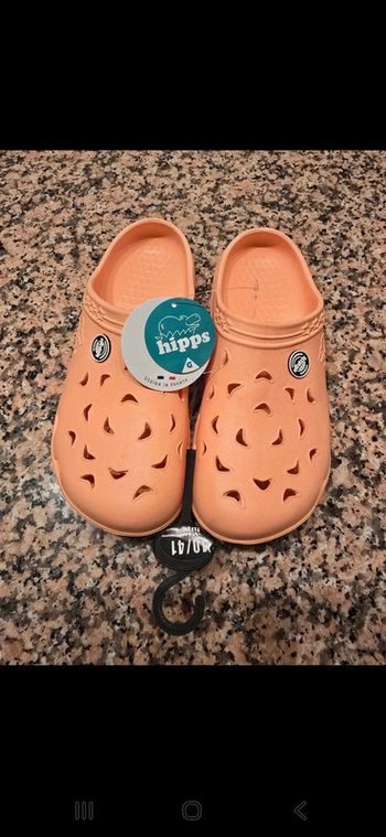 Croc taille 40-41 neuf