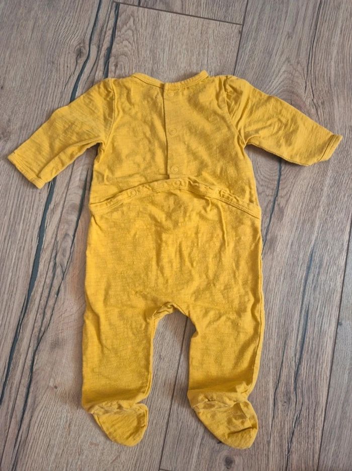 Lot 6 pyjamas cotons printemps été 3 mois, 1 neuf, 3 en très bon, 2 en bon etat - photo numéro 7
