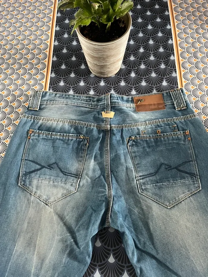Jean homme taille 46 - photo numéro 4