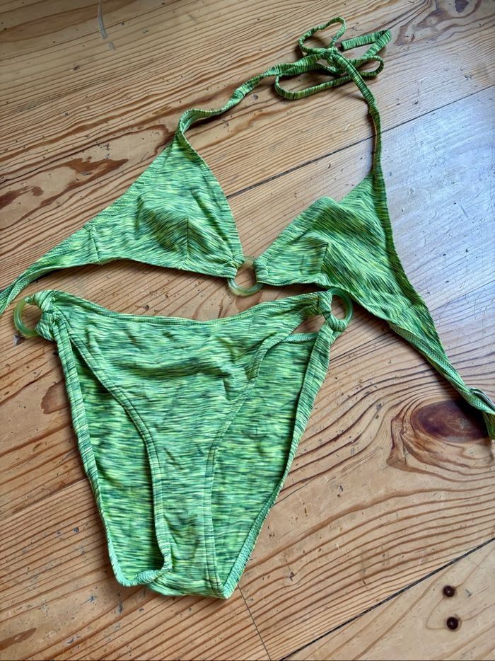Maillot de bain 2 pièces taille 38 - photo numéro 3