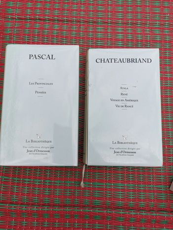 Chateaubriand et Pascal lot de livres La Bibliothèque une collection dirigée par Jean d'Ormesson