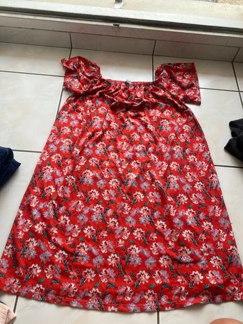 Robe rouge taille M