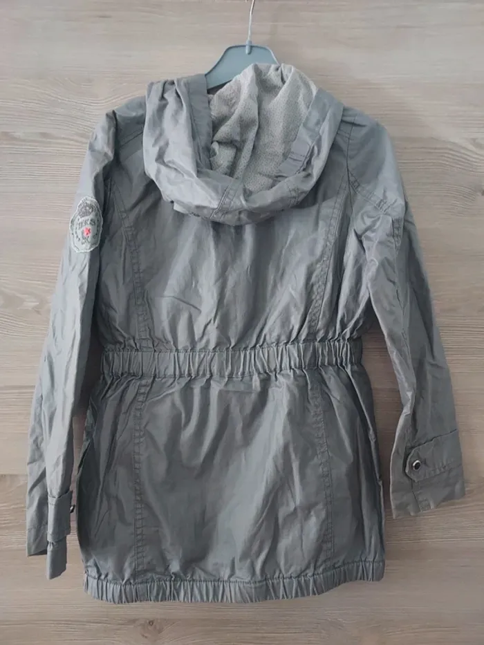 Veste ikks 8ans - photo numéro 3
