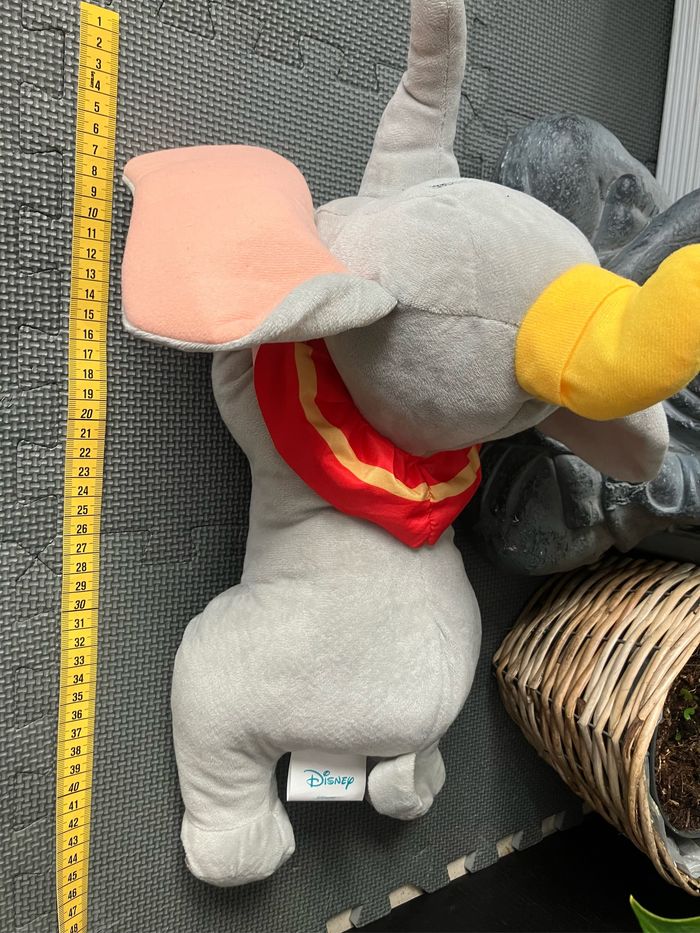 Peluche éléphant Dumbo - photo numéro 9