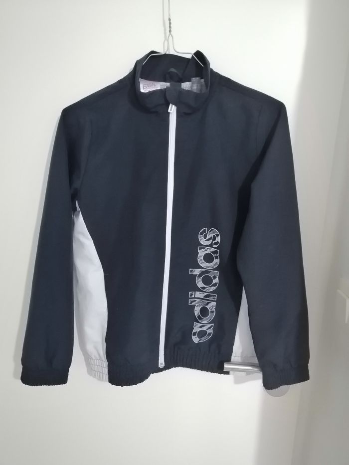 Veste Adidas garçon  9 / 10 ans