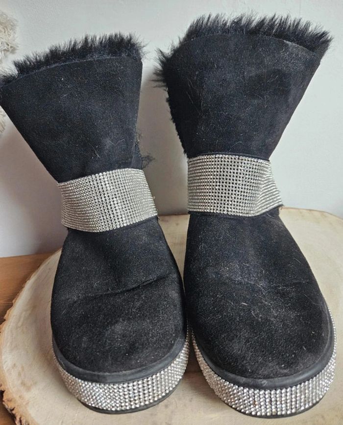 Bottines Noires Fourrées Pointure 40 🖤 - photo numéro 2
