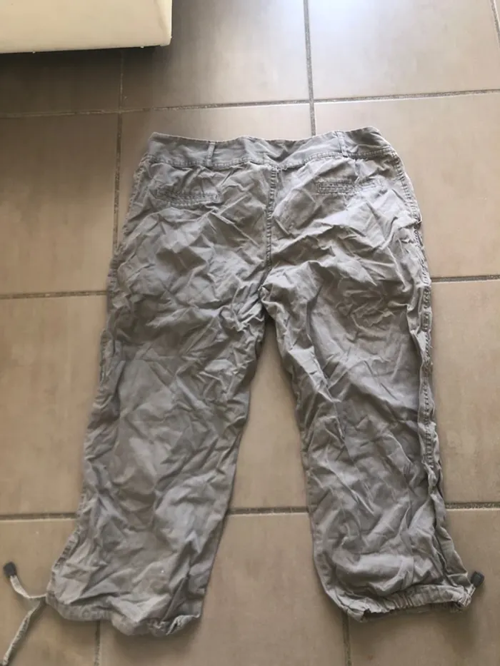 Pantalon T44 femme đ - photo numĂ©ro 3