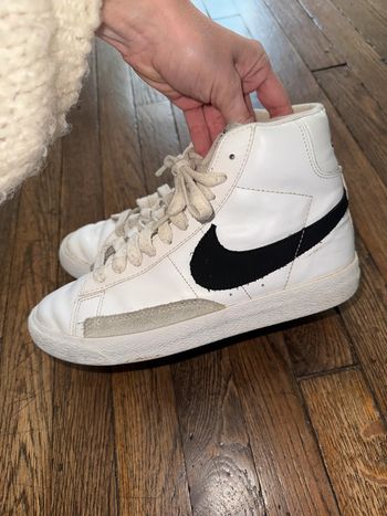 Baskets cuir Nike  Taille 36