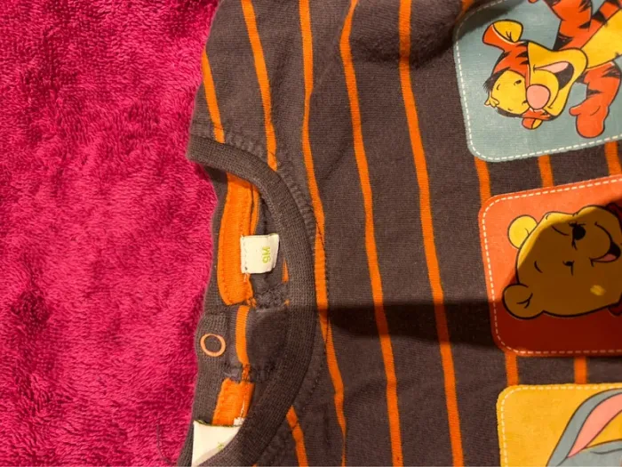 👕 T-shirt manches longues Winnie l’Ourson - photo numéro 2