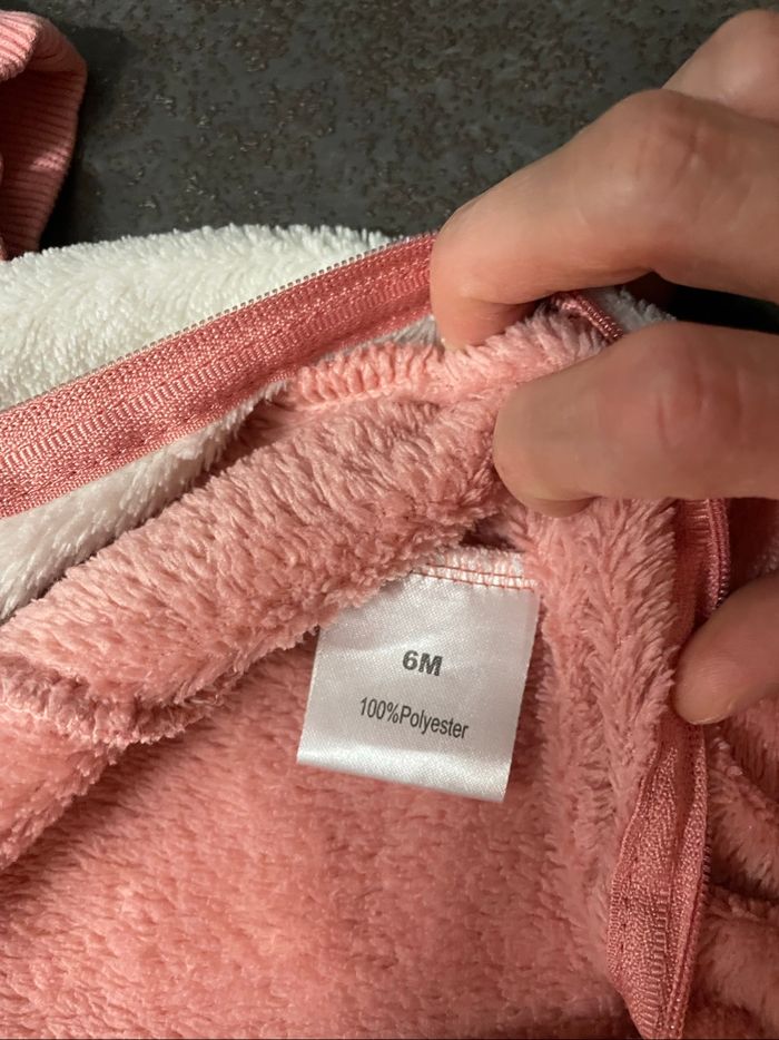 Combinaison bébé 6 mois - photo numéro 3