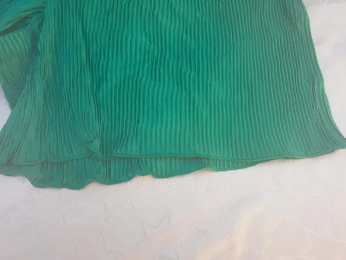 short fluide coupe large maille plissée T38/40 - photo numéro 3