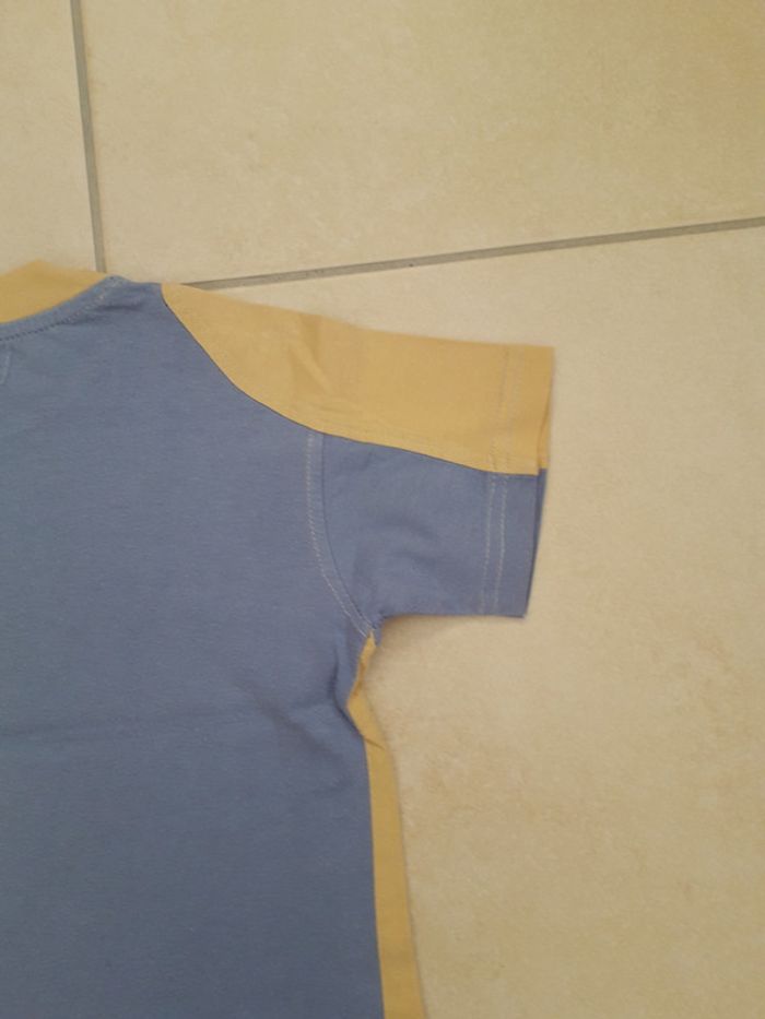 T-shirt - 4 ans - photo numéro 7