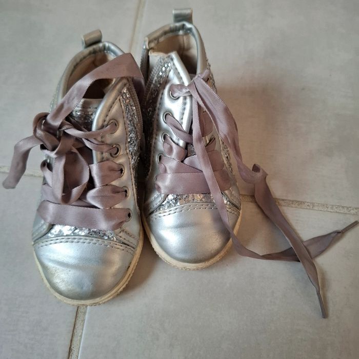 Chaussures montantes bébé fille taille 21 - photo numéro 2