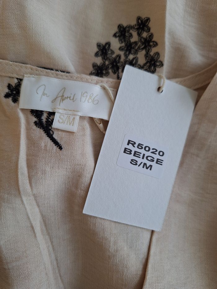 Robe taille S/M marque In April 1986 - photo numéro 6