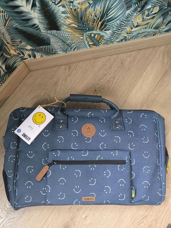 Sac de voyage Cabaia série limitée Smiley
