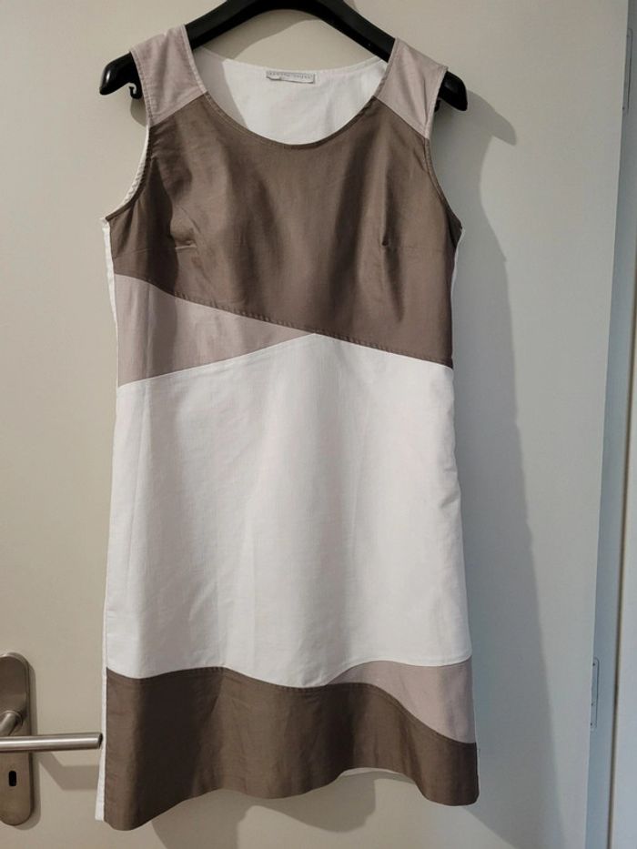 Robe Armand Thierry, T40