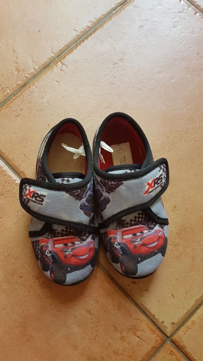 Chaussons cars taille 26
