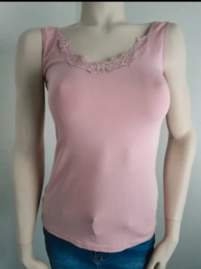 Top April marque Janira taille L couleur wild rose neuf - photo numéro 2