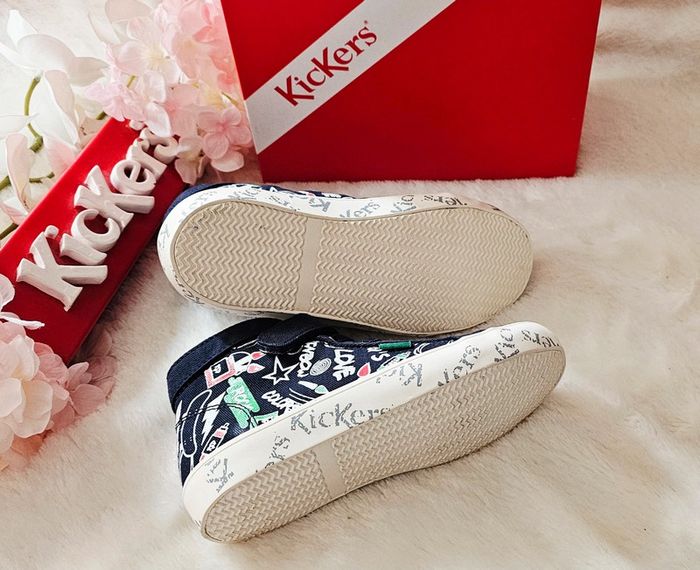 Dépareillé Baskets Sneakers Tennis Scratch Élastique Kickers T28 et T30 - photo numéro 2