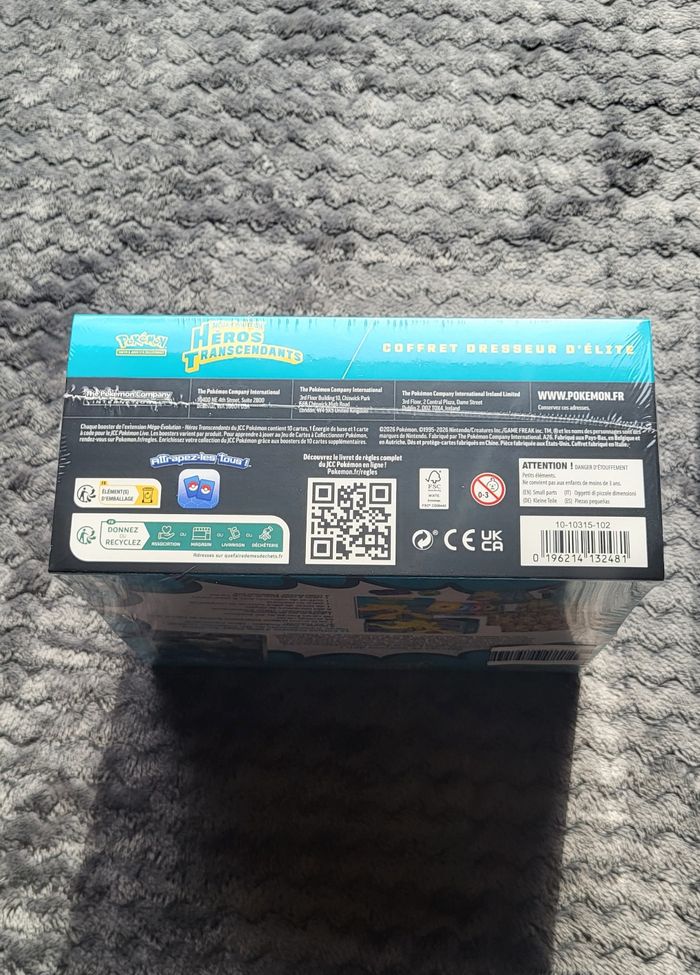 ETB Héros Transcendants Scellé ME2.5 - photo numéro 5