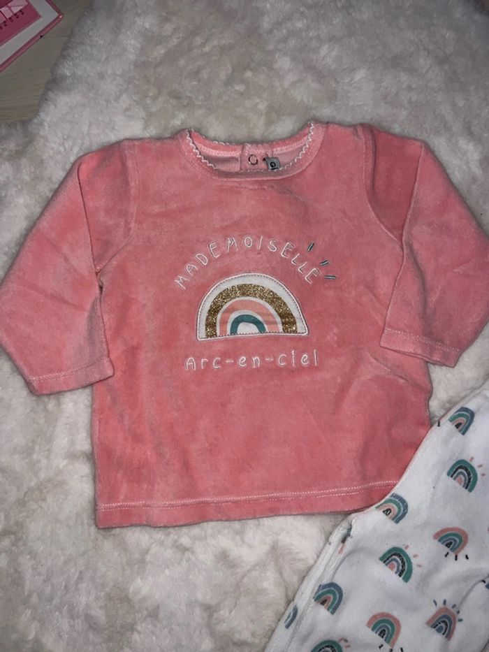 Pyjama 12m - photo numéro 2