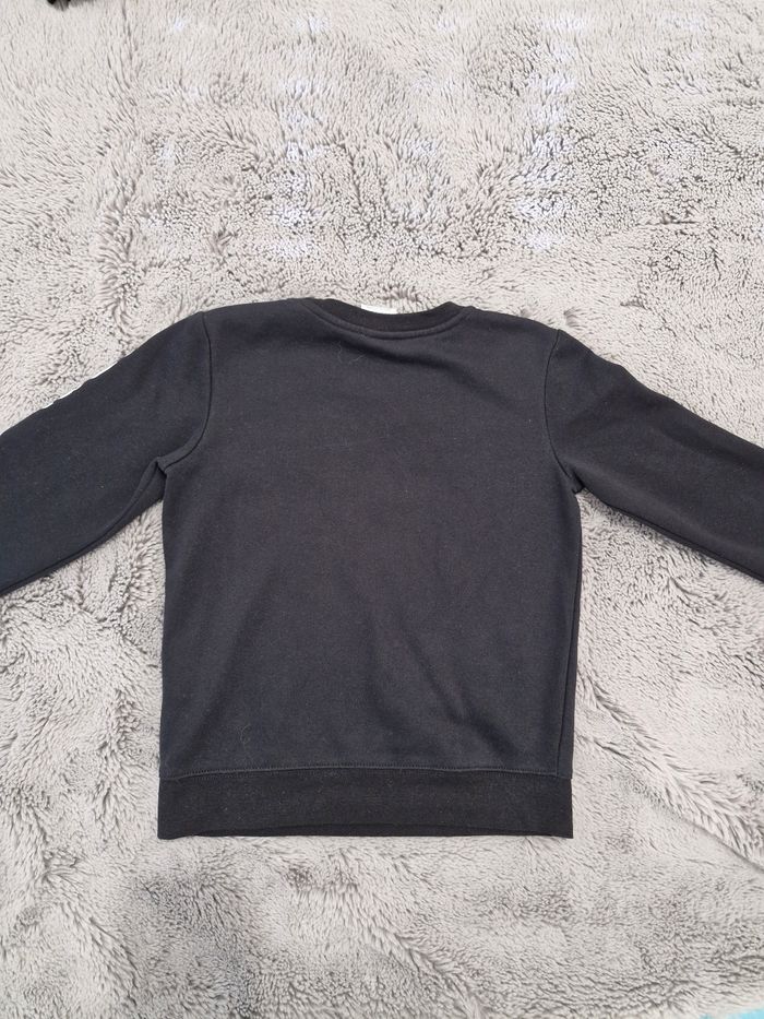 Pull nike noir 6/7 ans - photo numéro 2