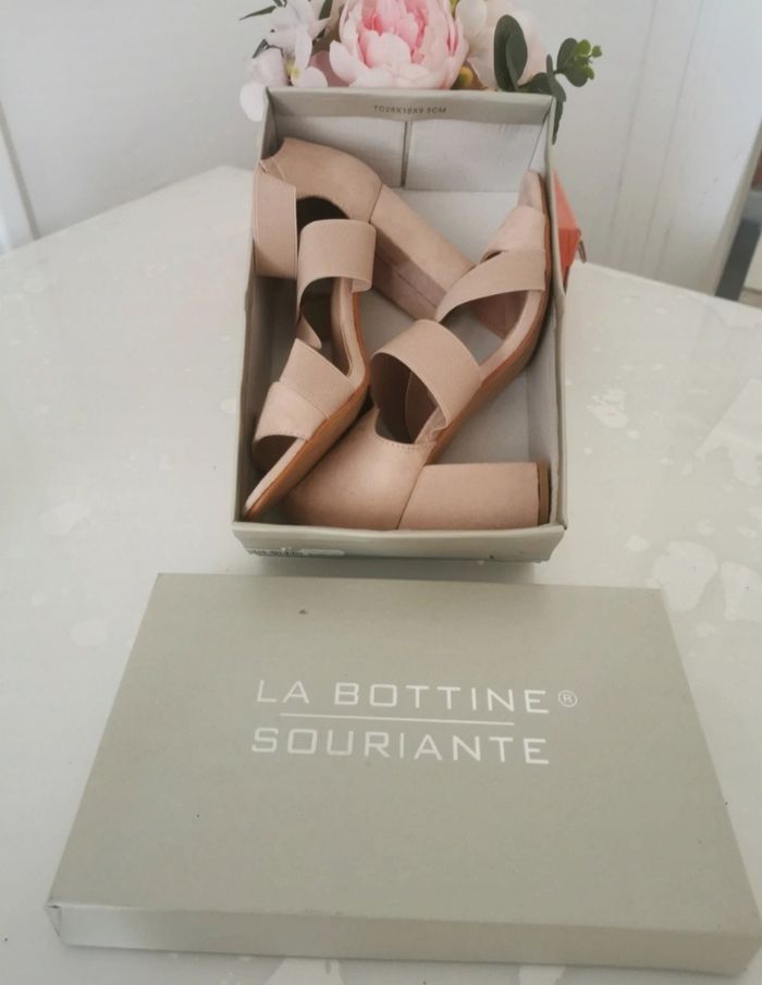 🤎🤍Jolie Paires De Sandales La Bottine Souriante 🤎🤍 - photo numéro 8