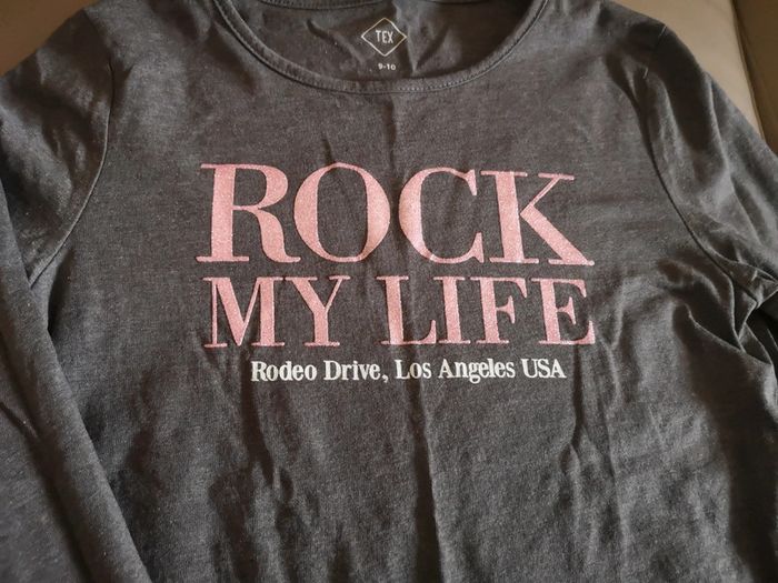 2 T shirt 9-10 ans - photo numéro 5