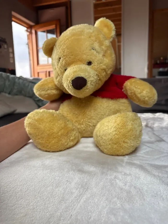 Peluche Winnie l’ourson - photo numéro 2
