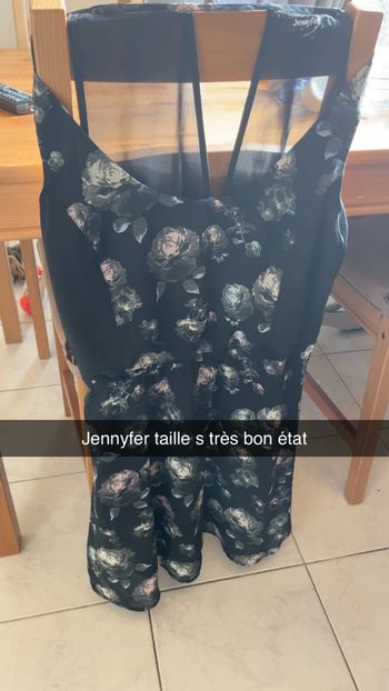 Robe taille s Jennyfer