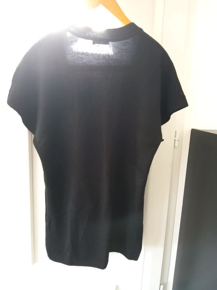 Pull noir - photo numéro 2