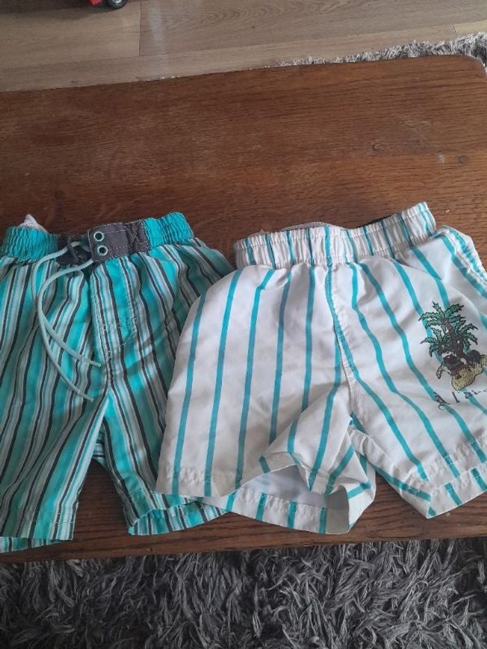 Lot 2 shorts de bain