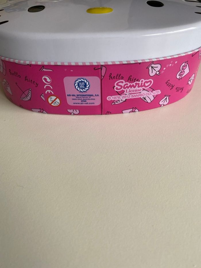 Coffret parfum Hello Kitty neuf 100ml - photo numéro 4