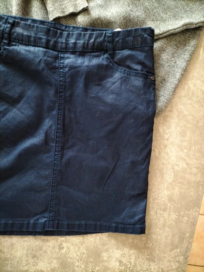 Jupe bleue/violette - photo numéro 3