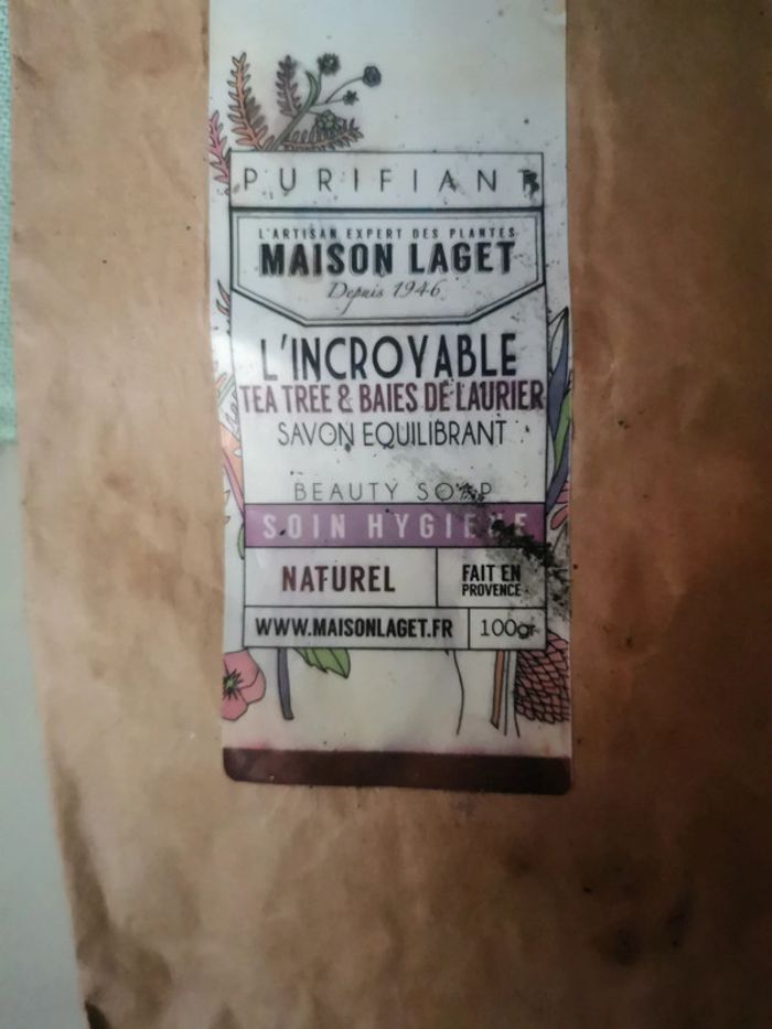 Savon équilibrant au tea tree et baies de laurier naturel - photo numéro 2