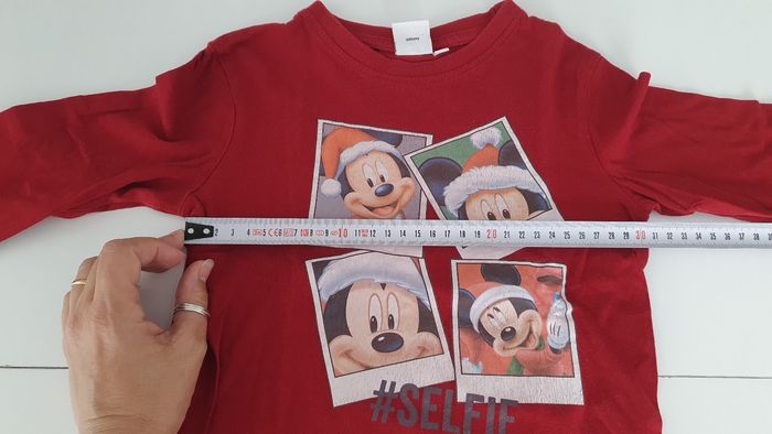 T shirt Mickey en 5 ans - photo numéro 3