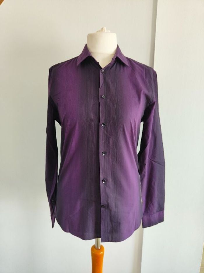 Chemise violette et noire M