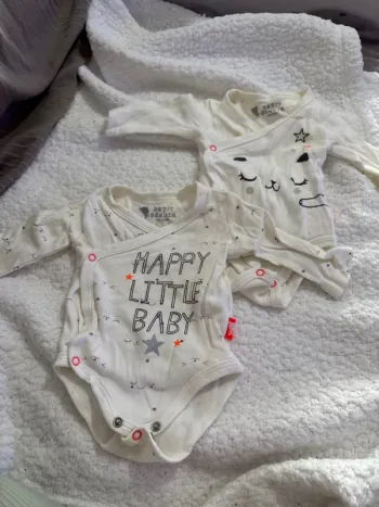 Lot de 2 bodys petit béguin 1 mois
