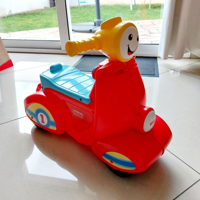 Trotteur Scooter Fischer-Price - photo numéro 3