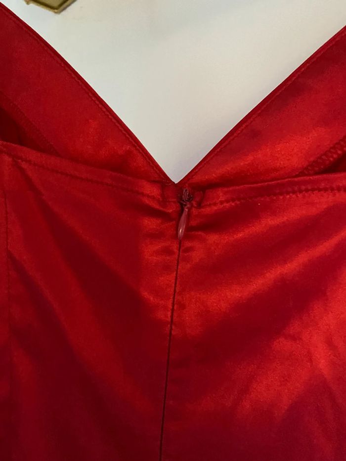 Robe courte femmes - photo numéro 2