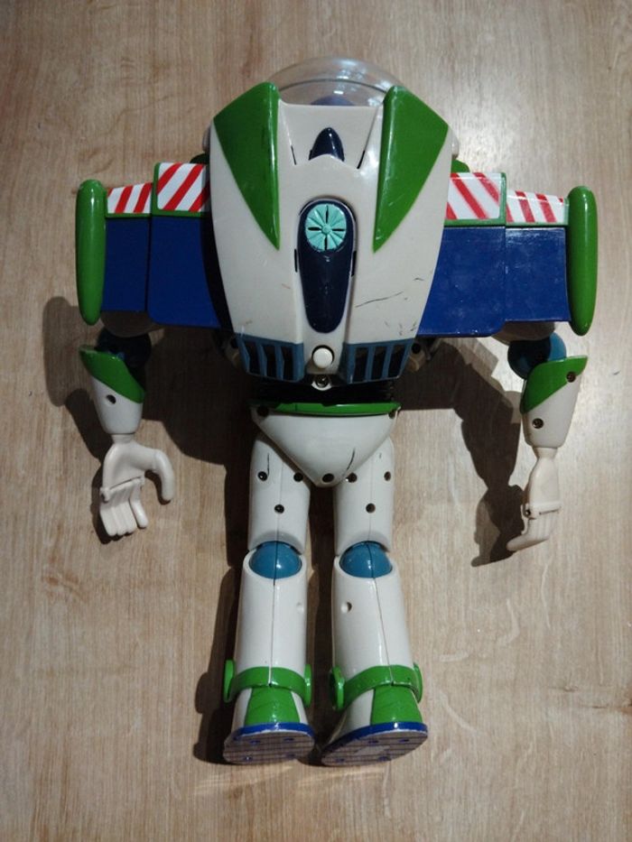 Buzz l'éclair Disney - photo numéro 2