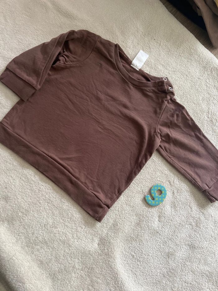 Sweat marron