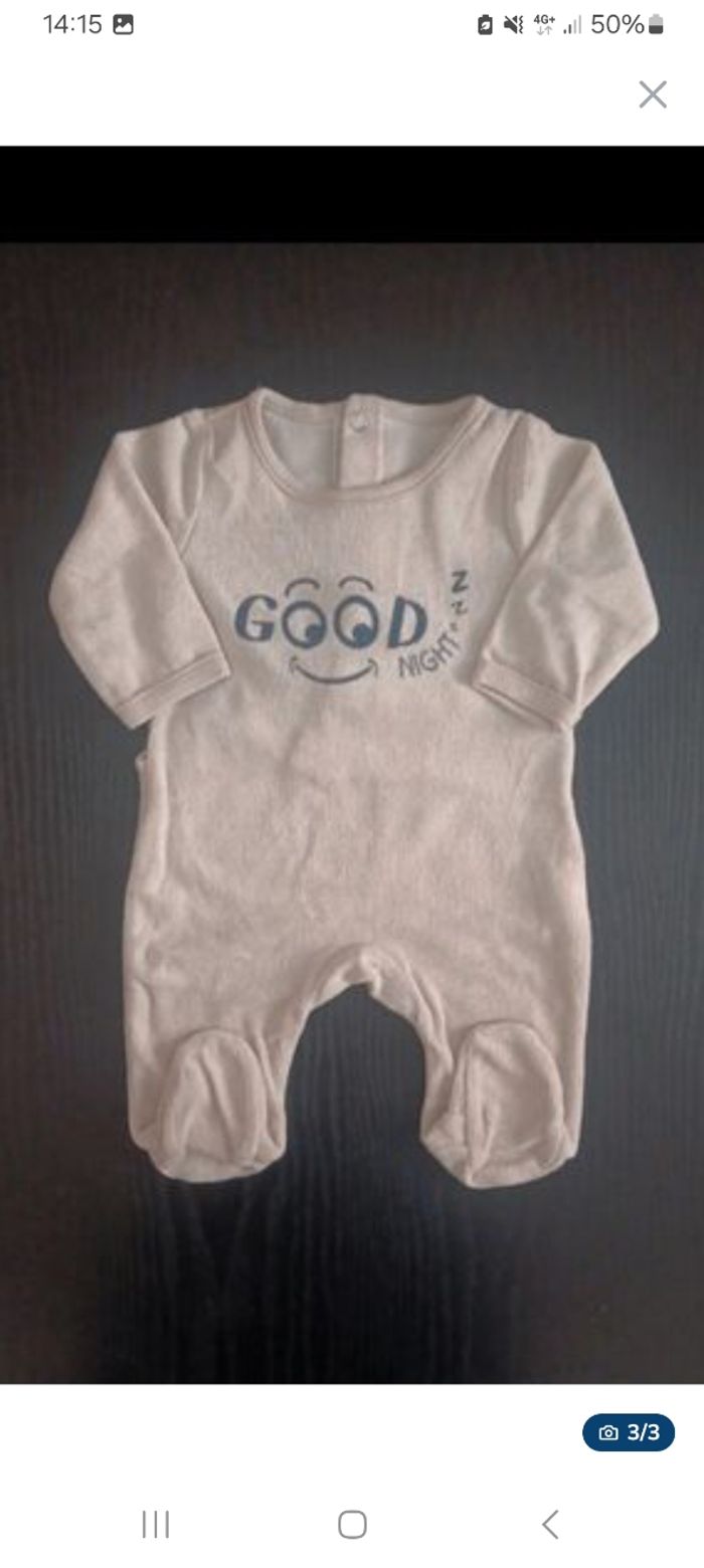 Lot pyjamas 1 mois - photo numéro 3