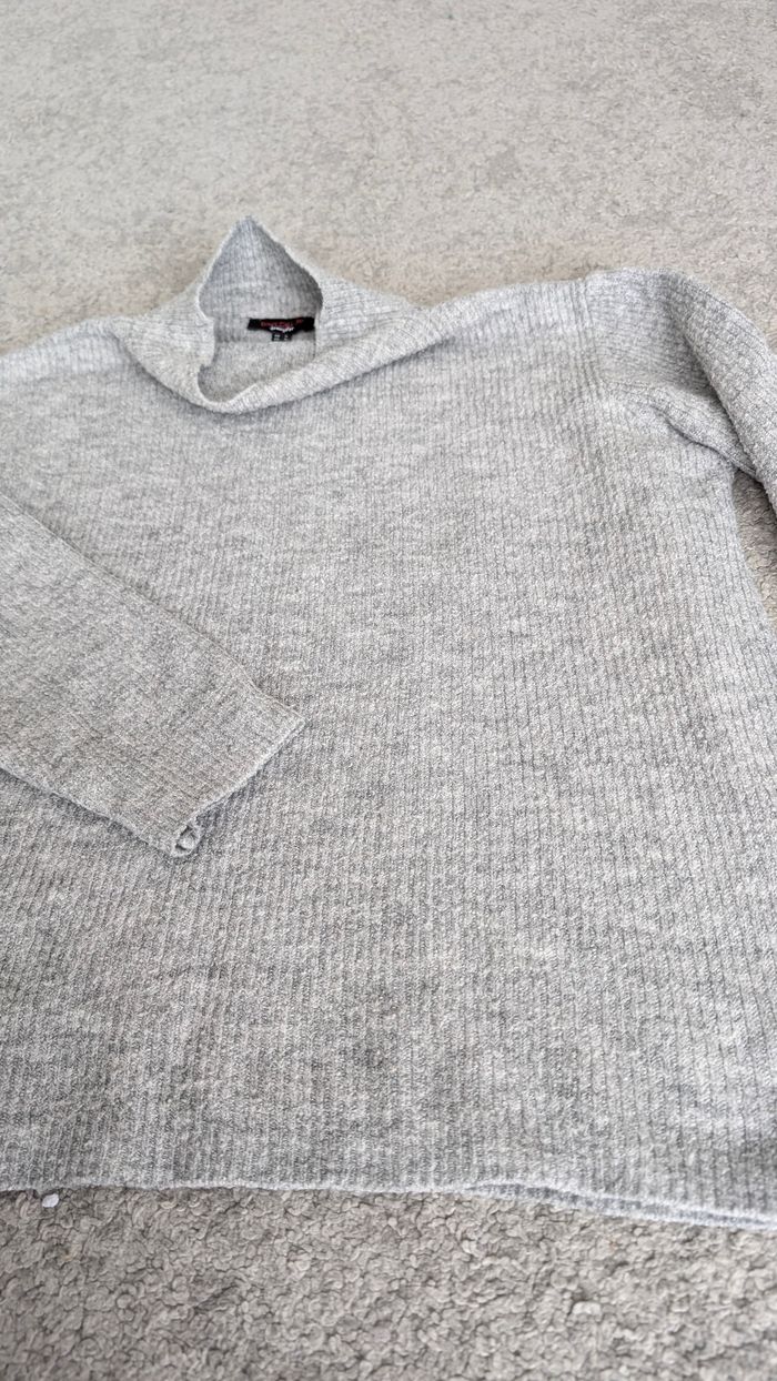 Pull a col roulé - photo numéro 3