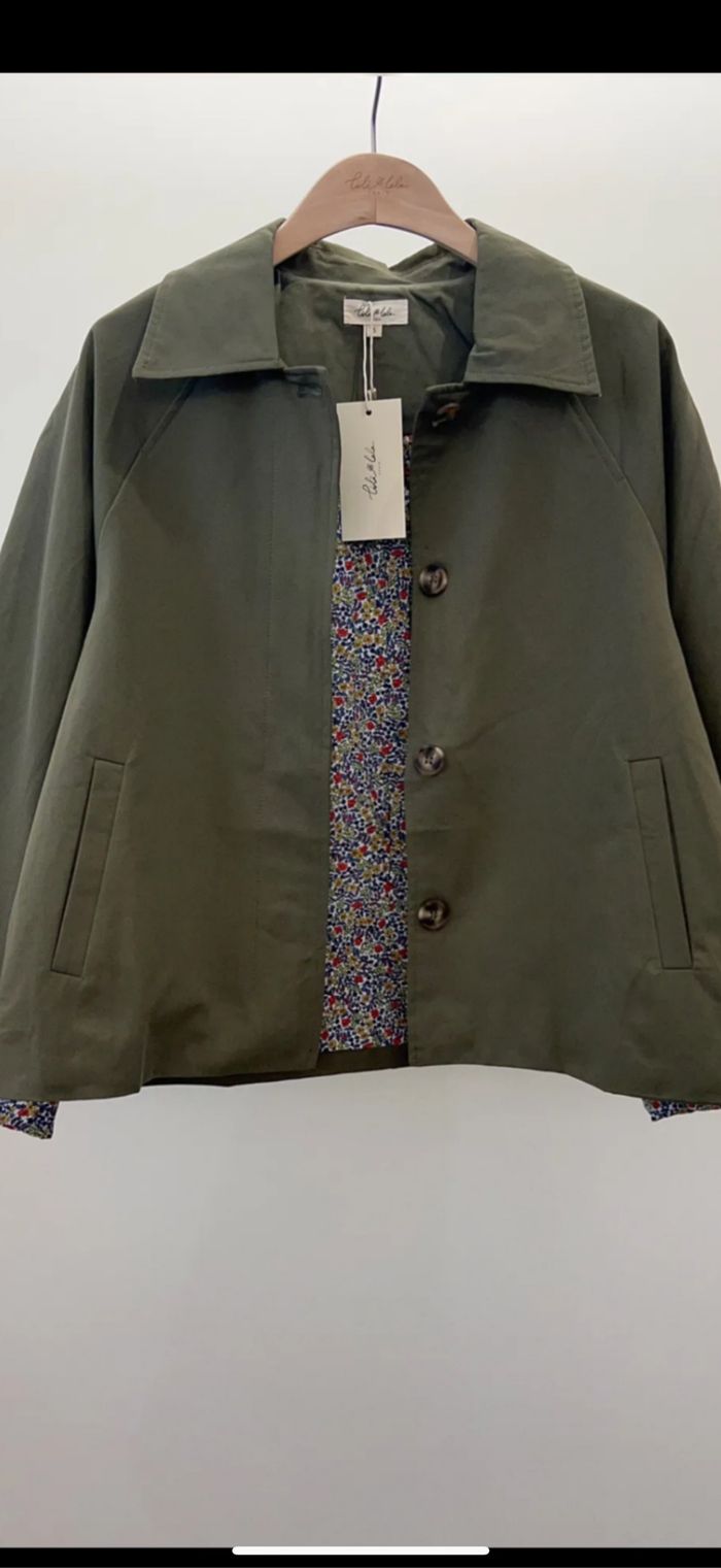 Trench kaki