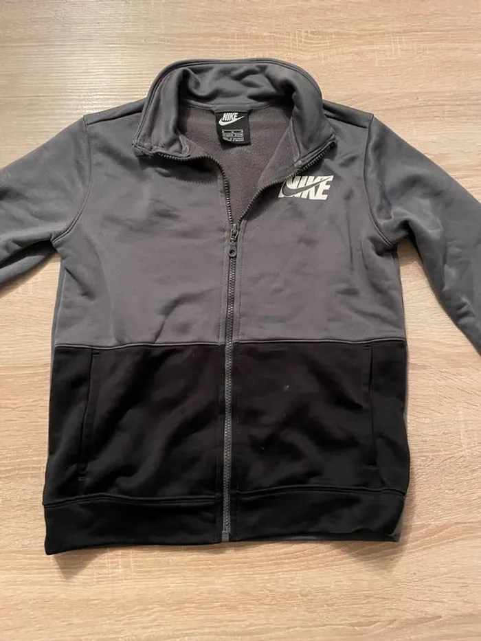 veste Nike 10 ans