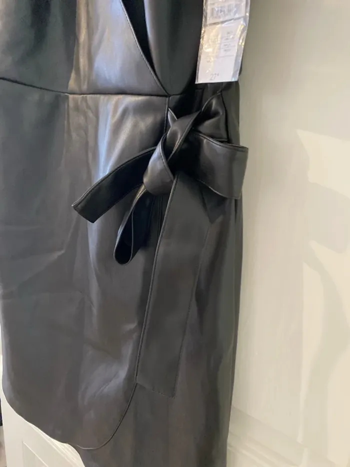 Robe kiabi simili cuir 38 neuve - photo numéro 5