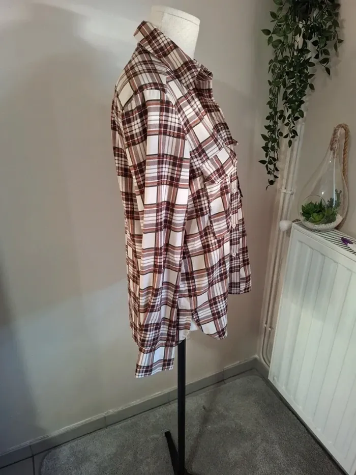 Chemise a carreaux - photo numéro 3