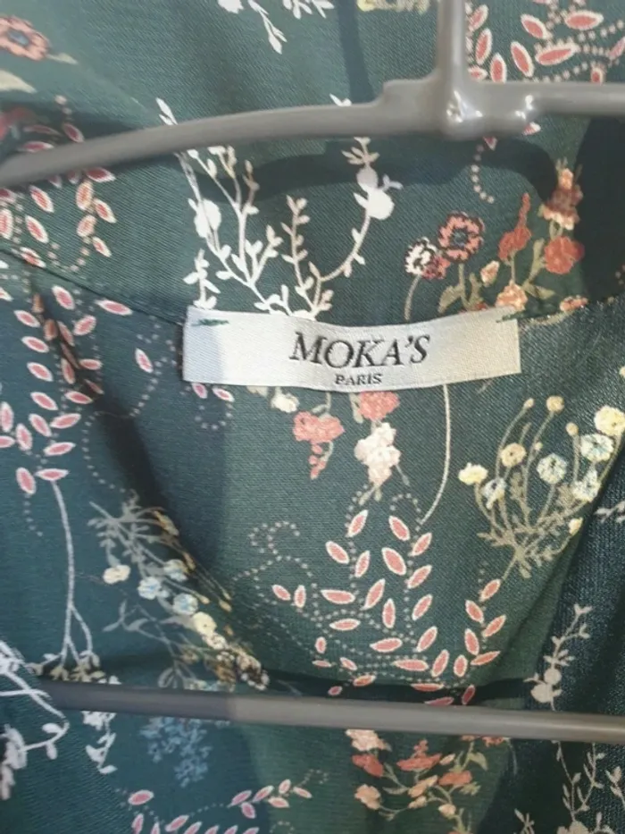Robe a motifs fleurie - photo numéro 2